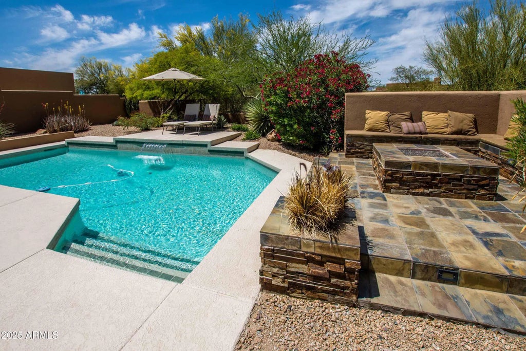 8502 E Cave Creek Road (unit 61), Carefree