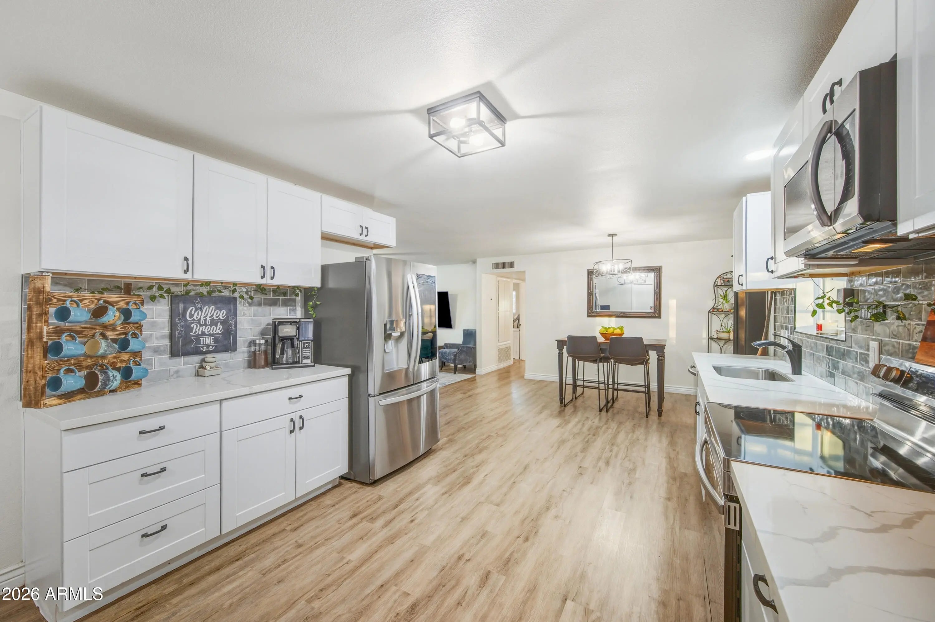 Photo of Listing #6969816