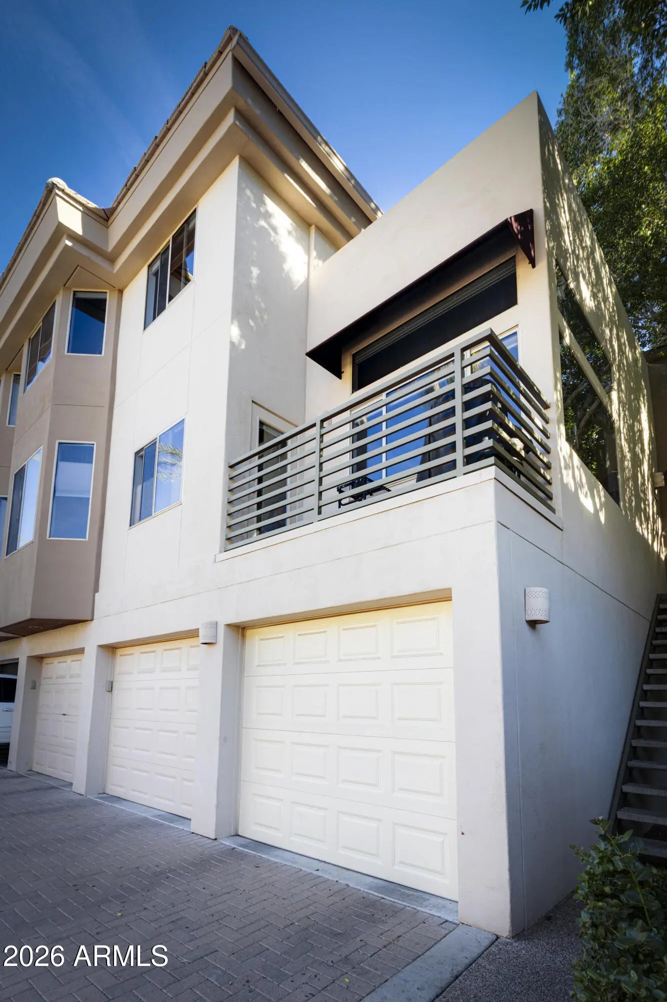 Photo of Listing #6970228