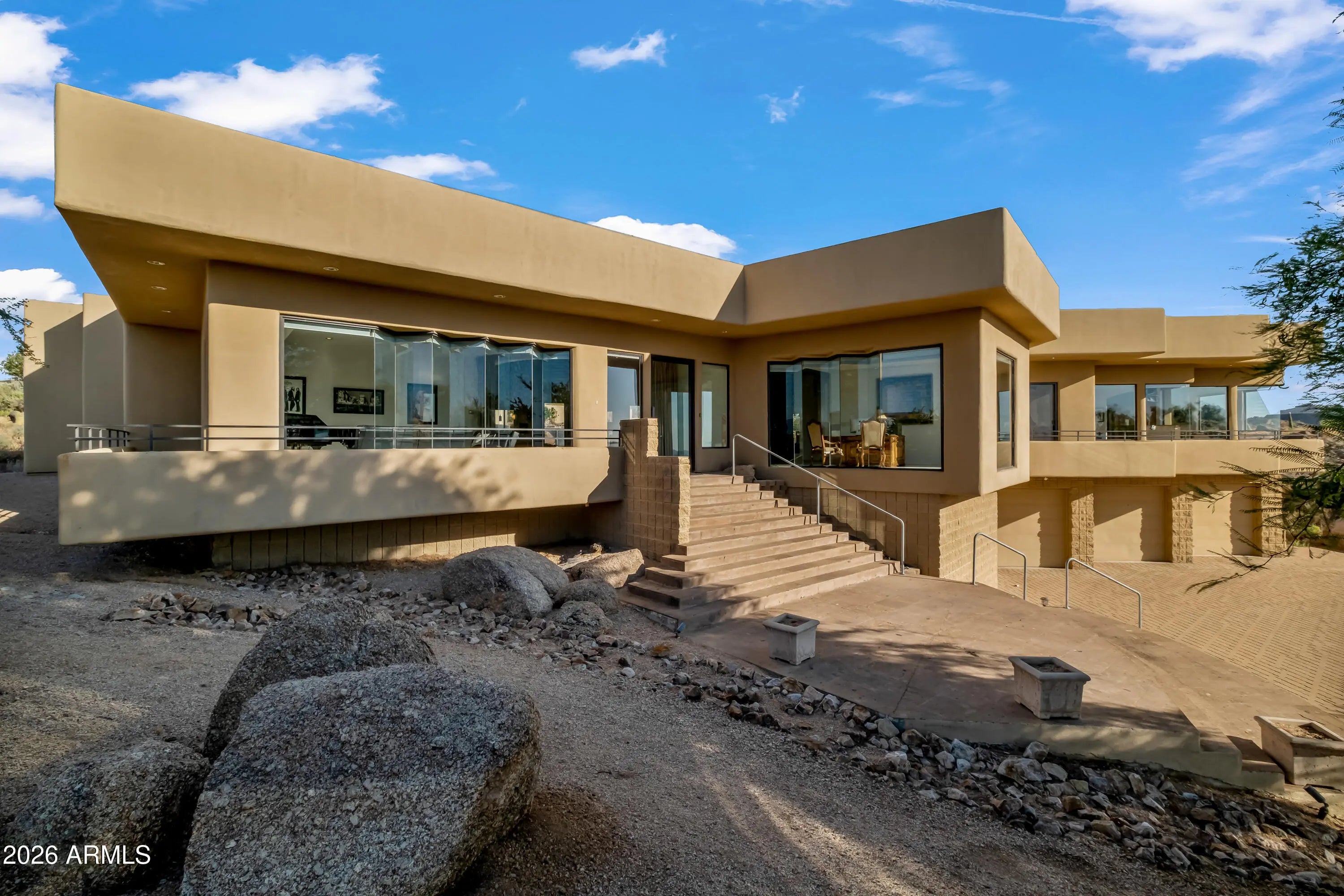 Photo of Listing #6968719