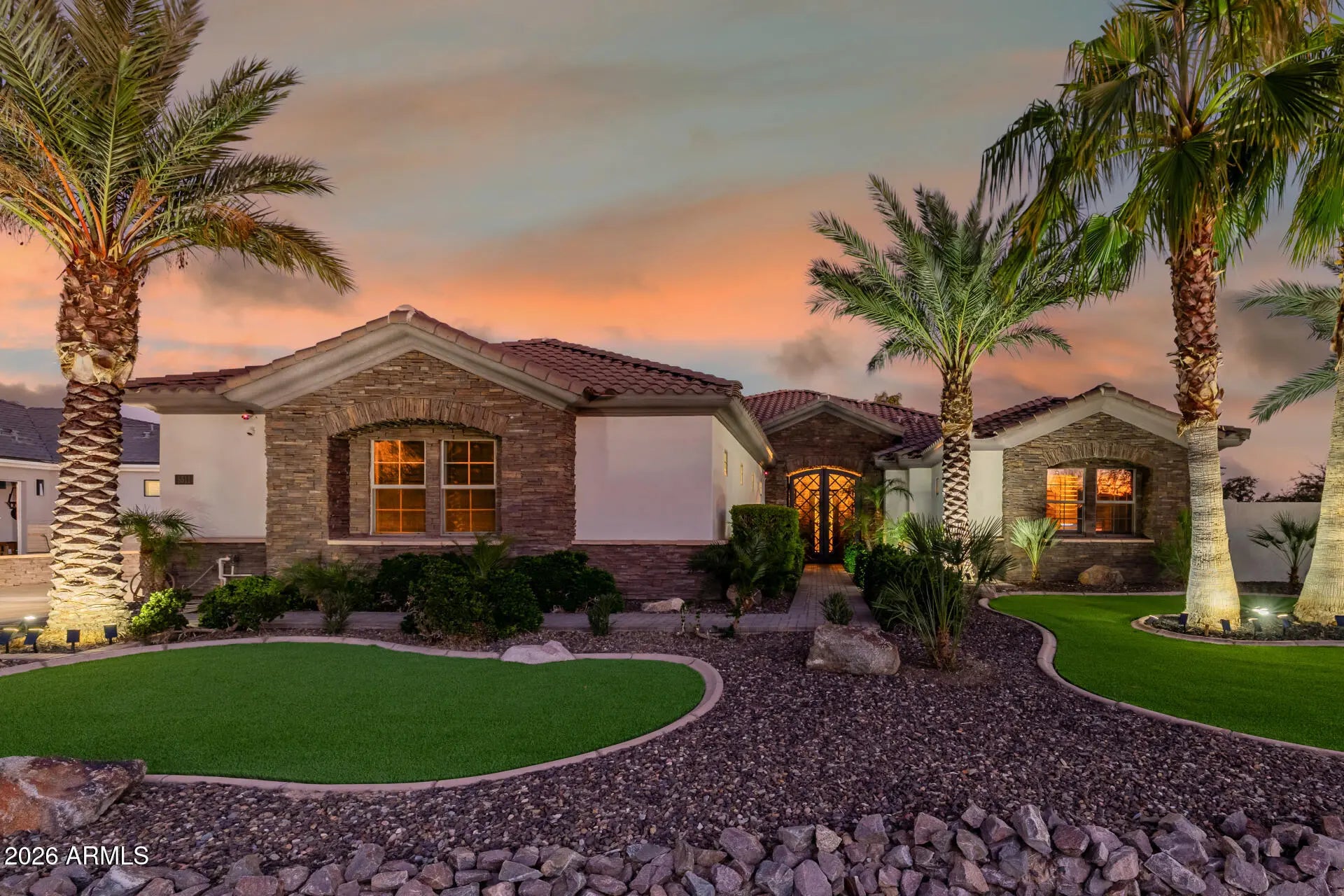 Photo of Listing #6969057