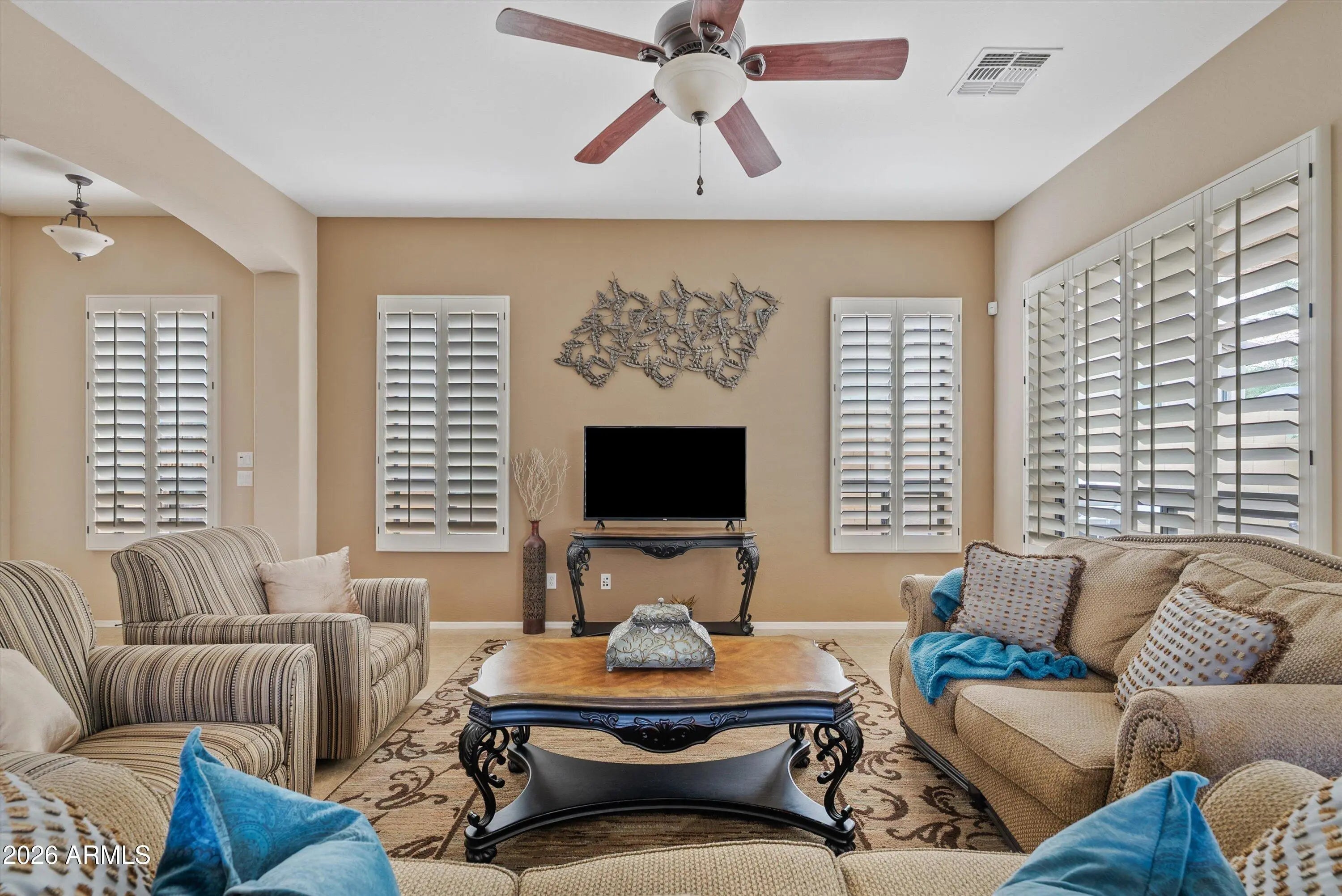 Photo of Listing #6969341