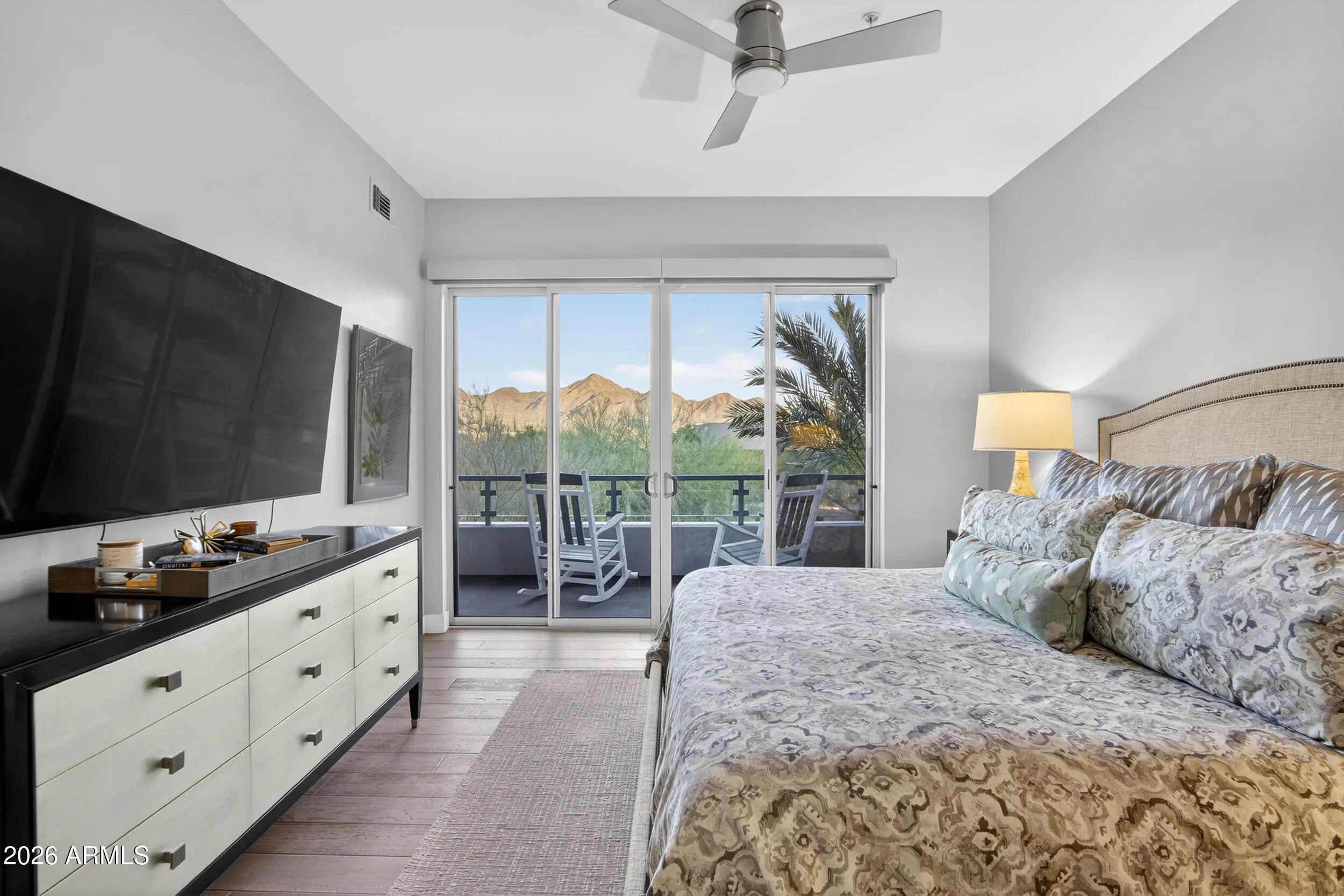 Photo of Listing #6970721