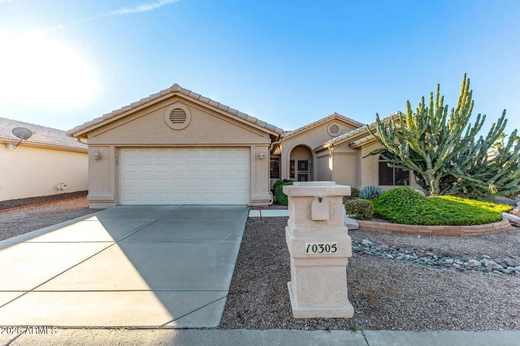 10305 E Arrowvale Drive, Sun Lakes