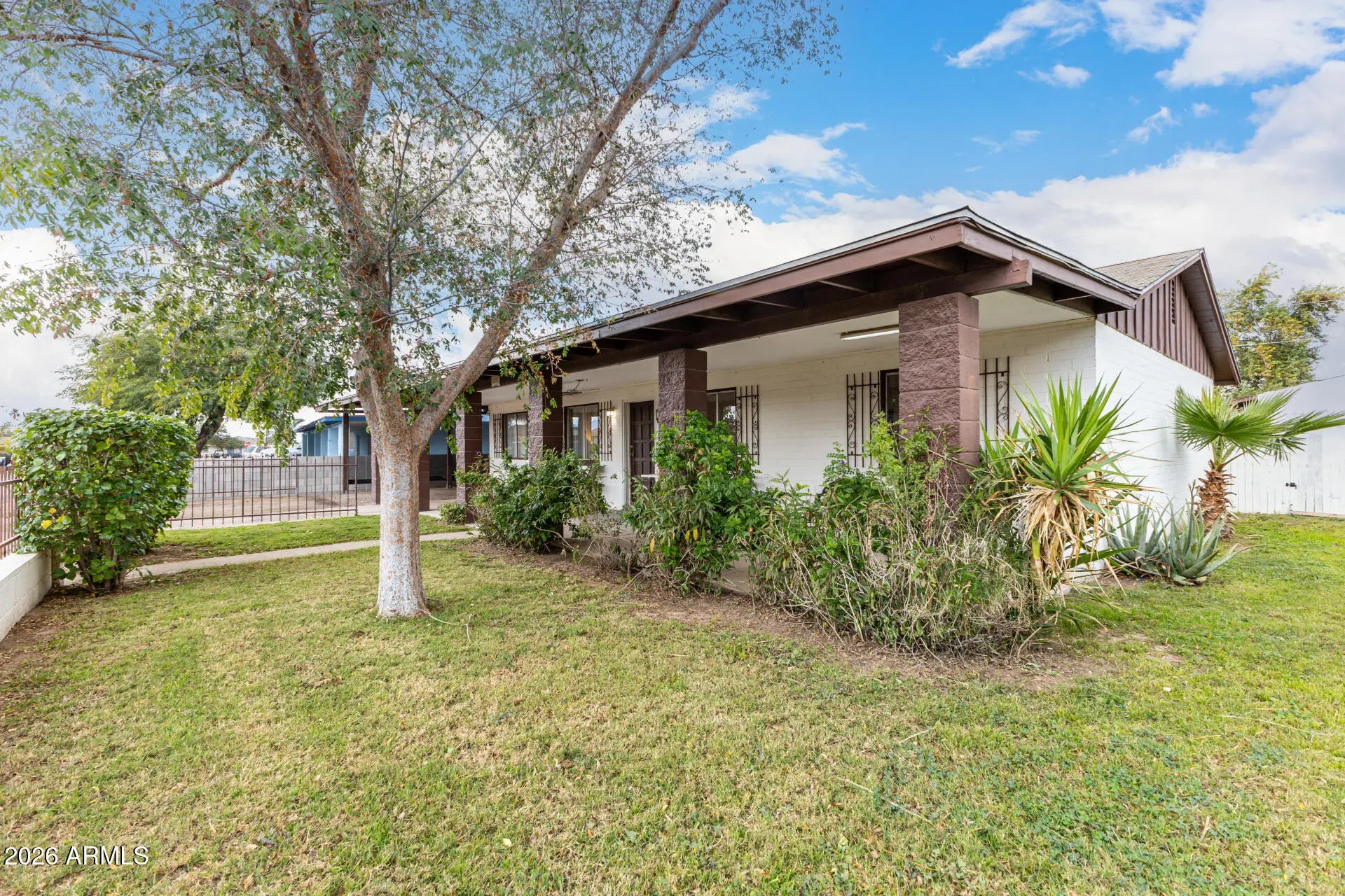 Photo of Listing #6969377