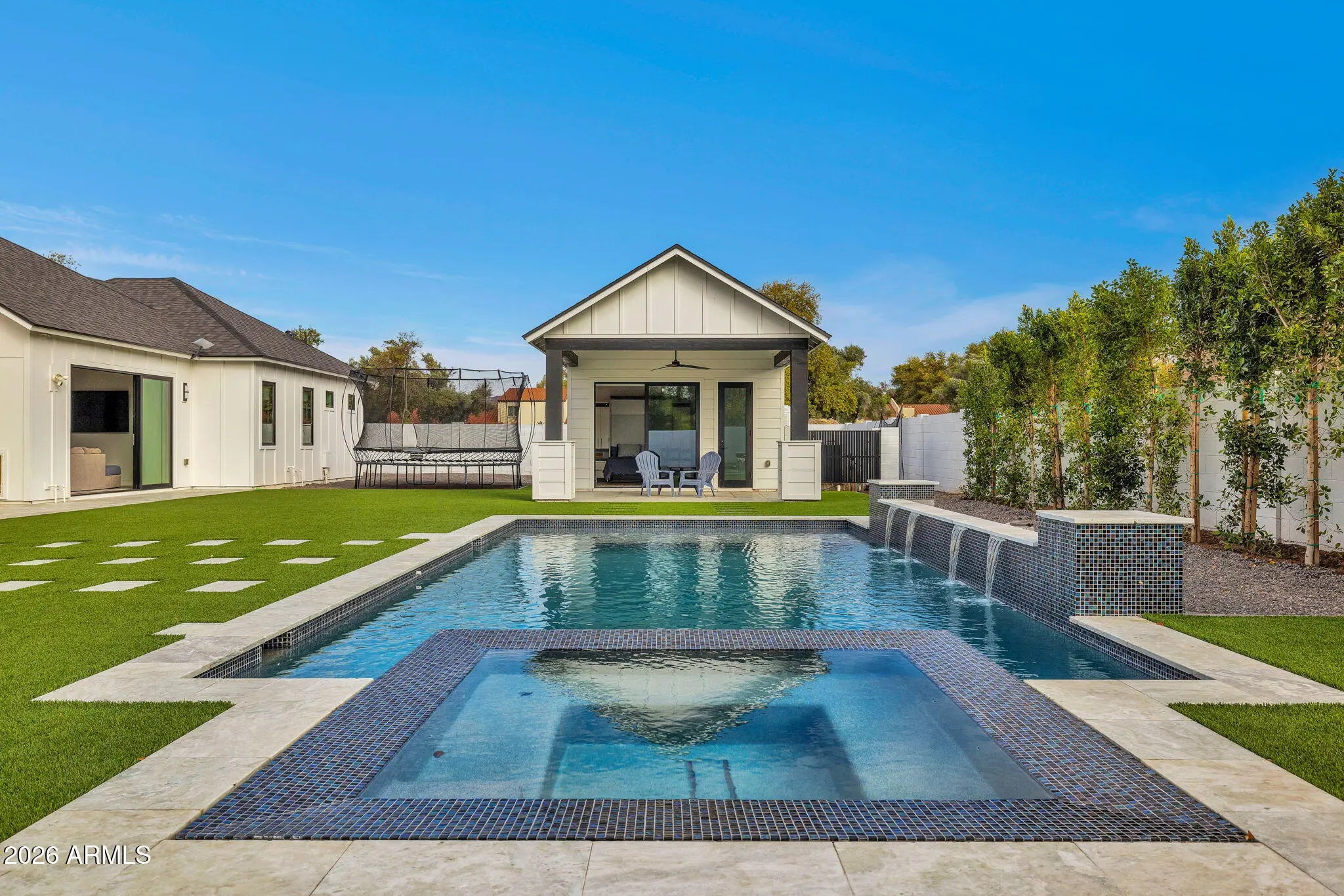 Photo of Listing #6969687