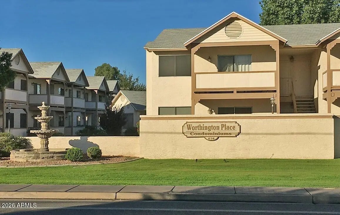 Photo of Listing #6970061