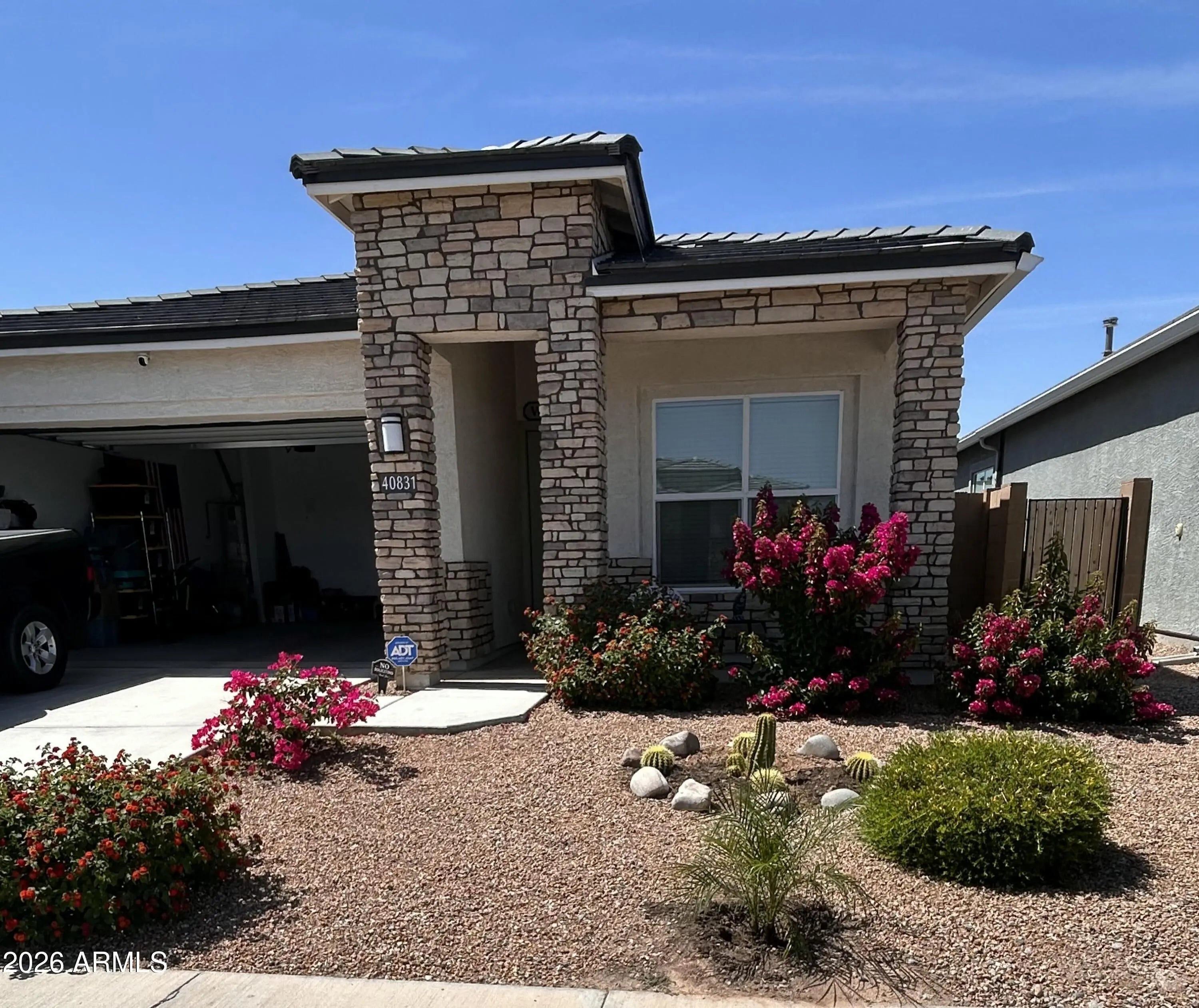 Photo of Listing #6970361