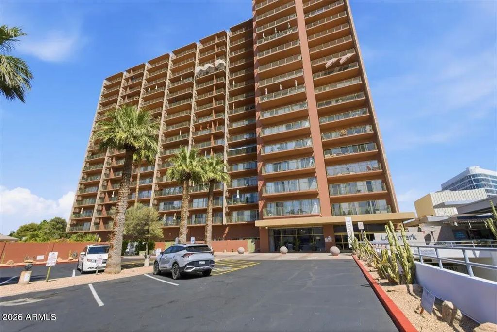 4750 N Central Avenue (unit F14), Phoenix