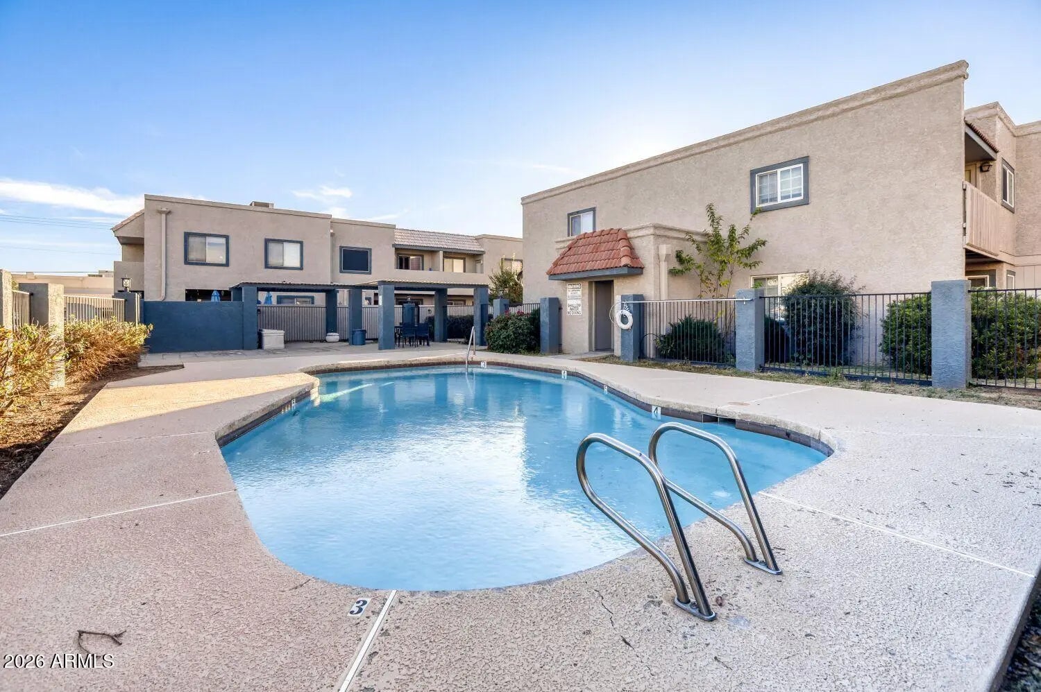 Photo of Listing #6969919