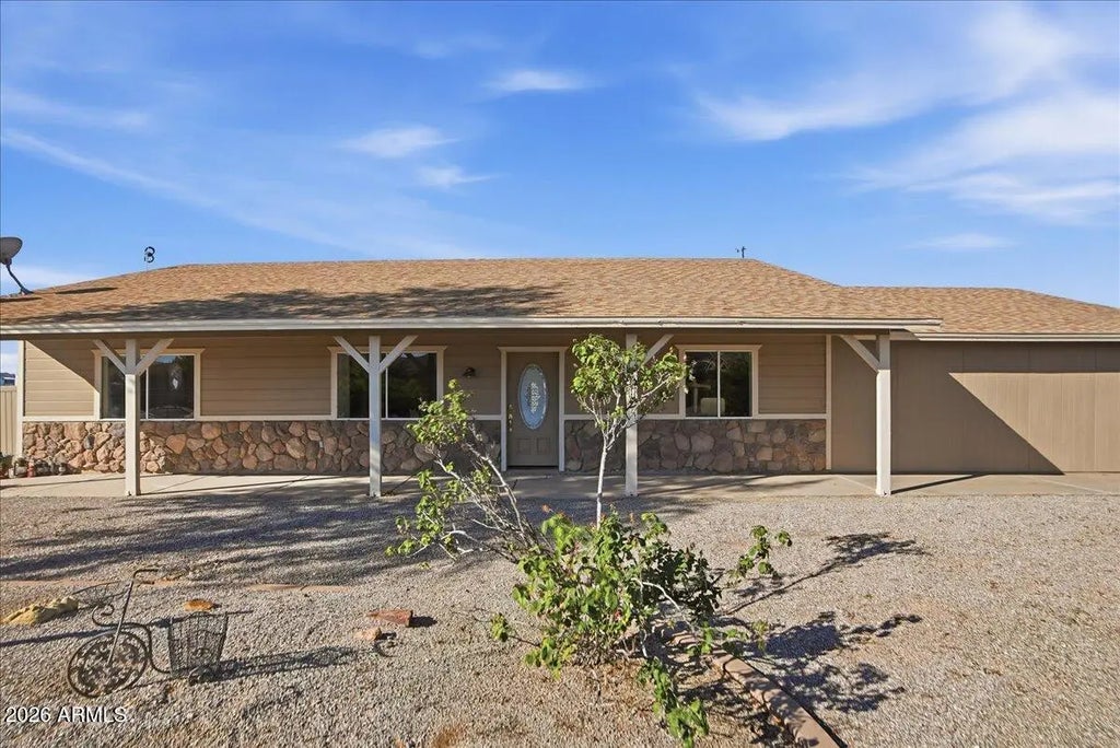 1414 W Ocotillo Road, San Tan Valley