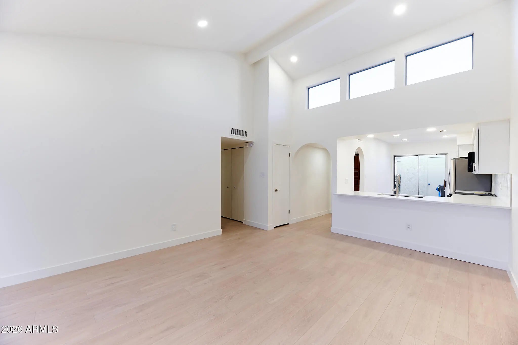 Photo of Listing #6970076