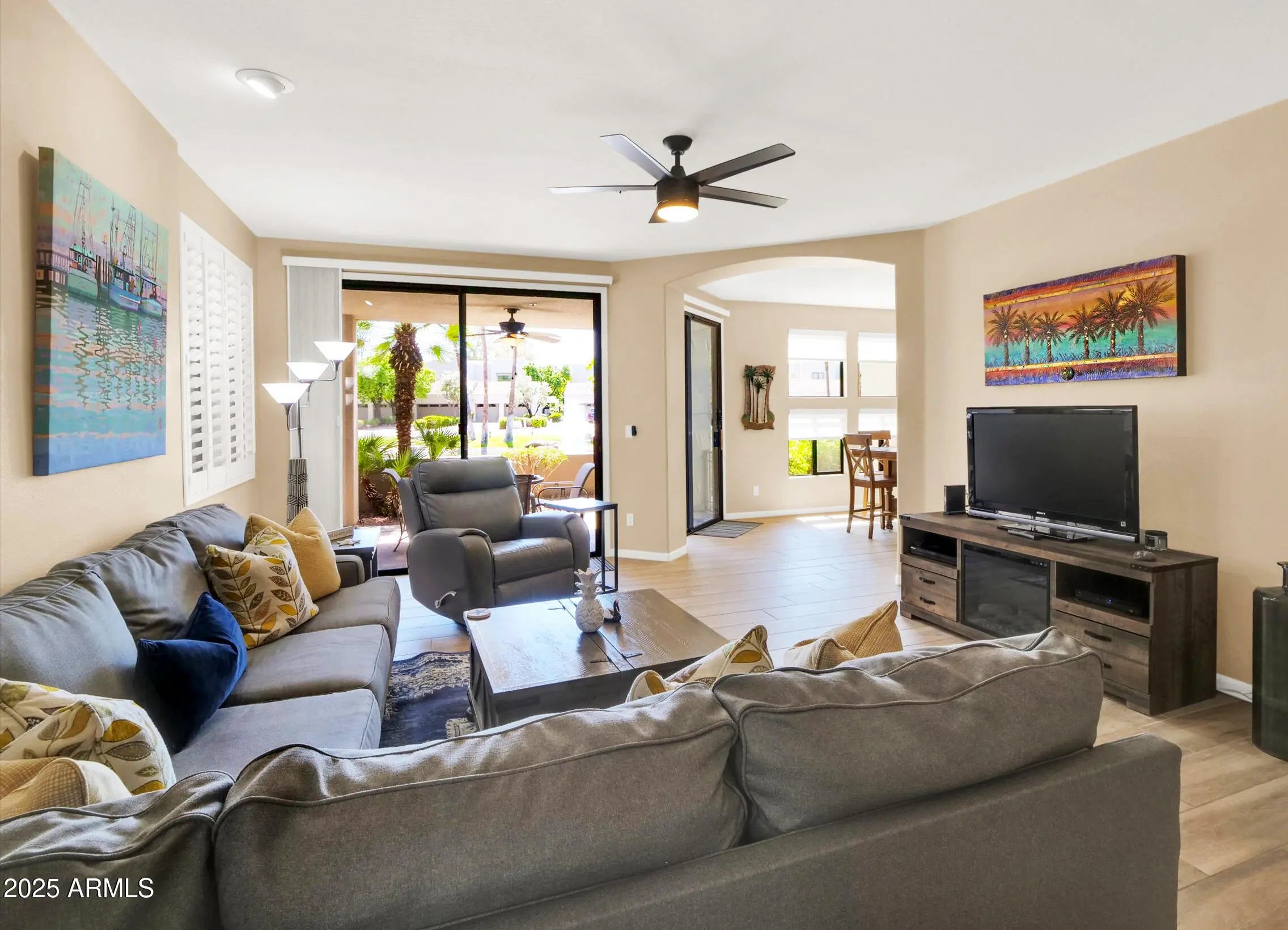 Photo of Listing #6969940