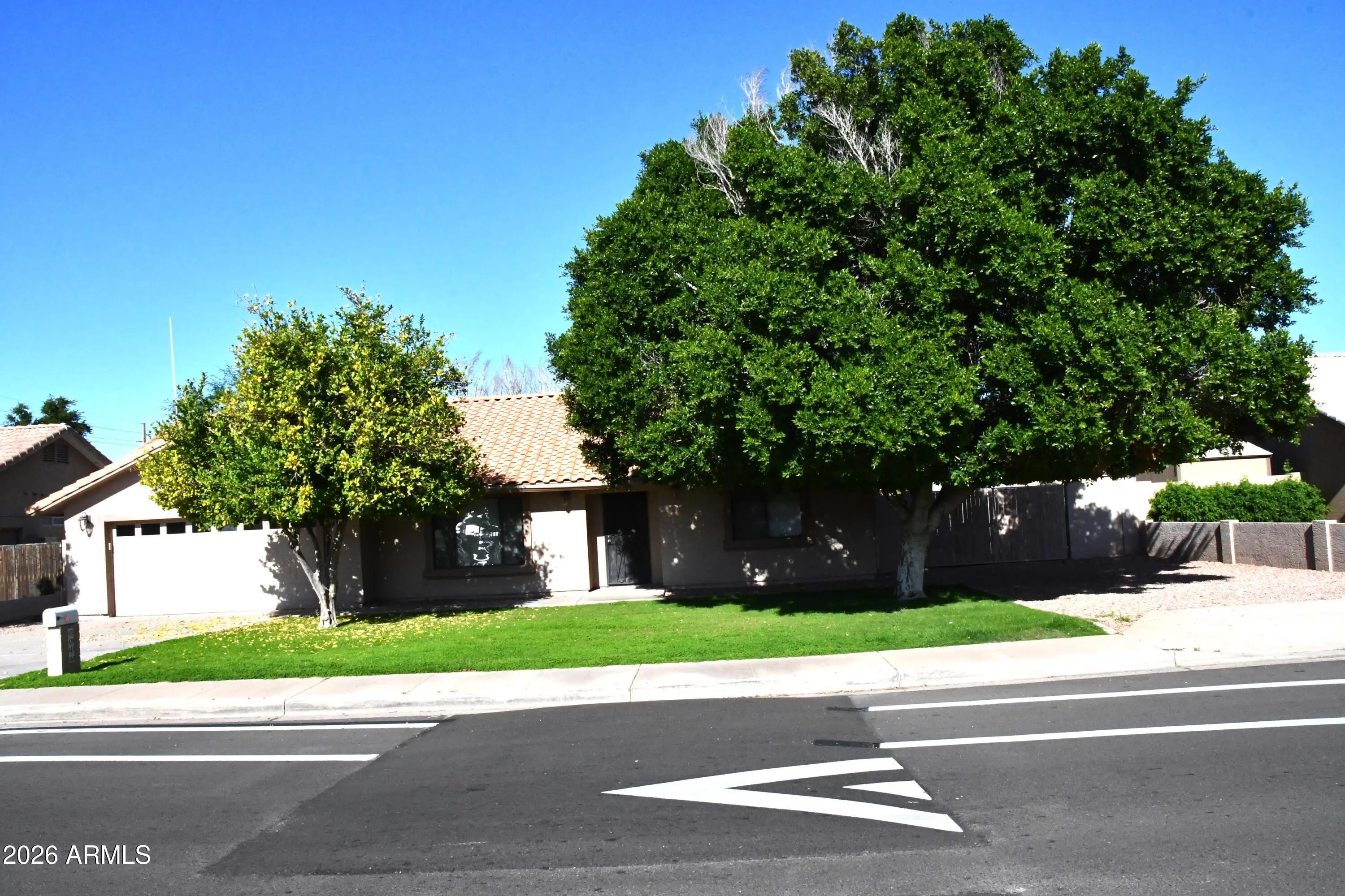 Photo of Listing #6969890