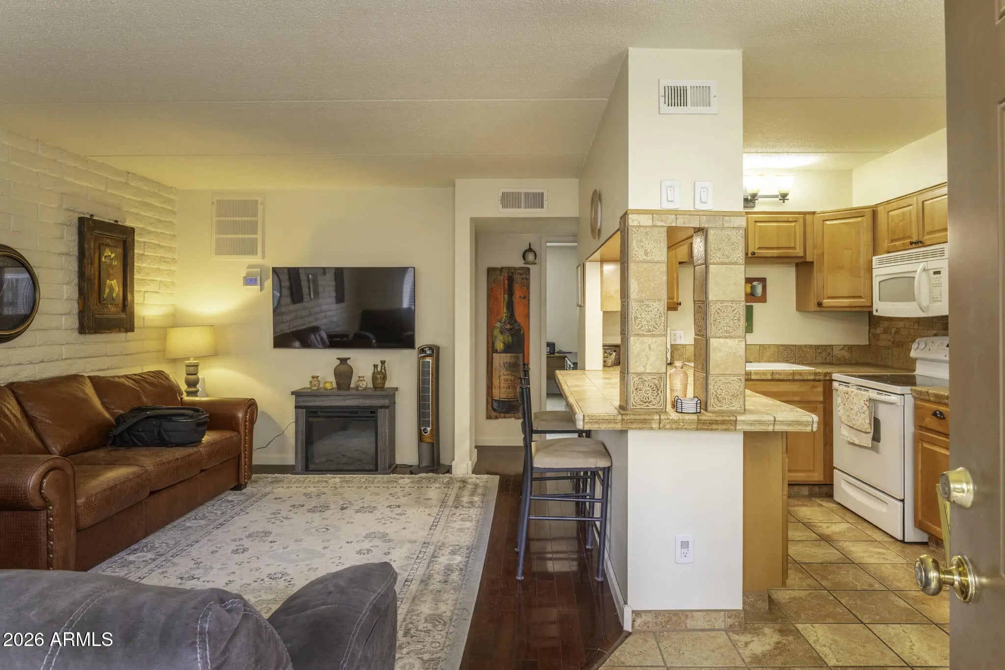 Photo of Listing #6972514