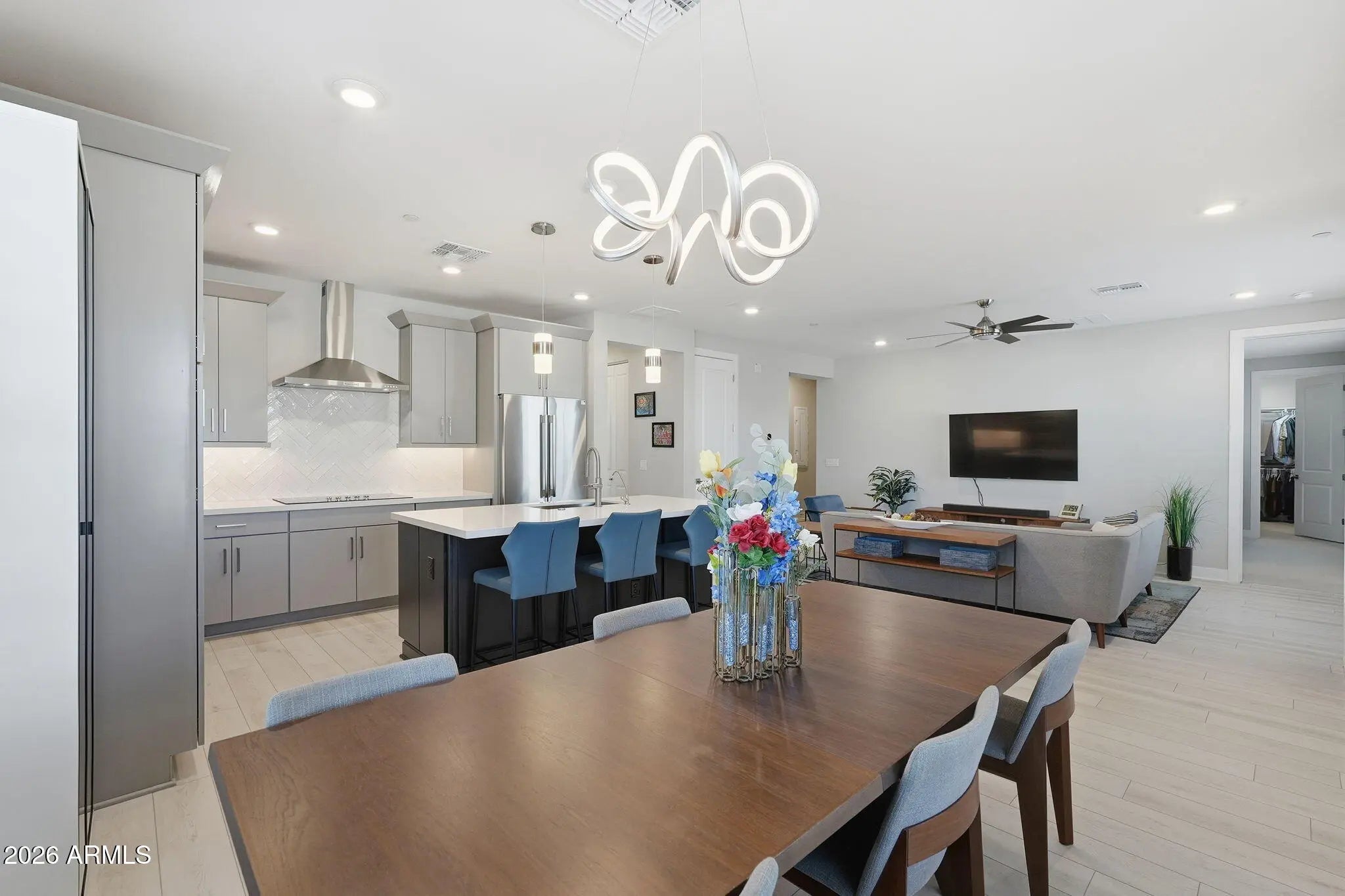 Photo of Listing #7003902