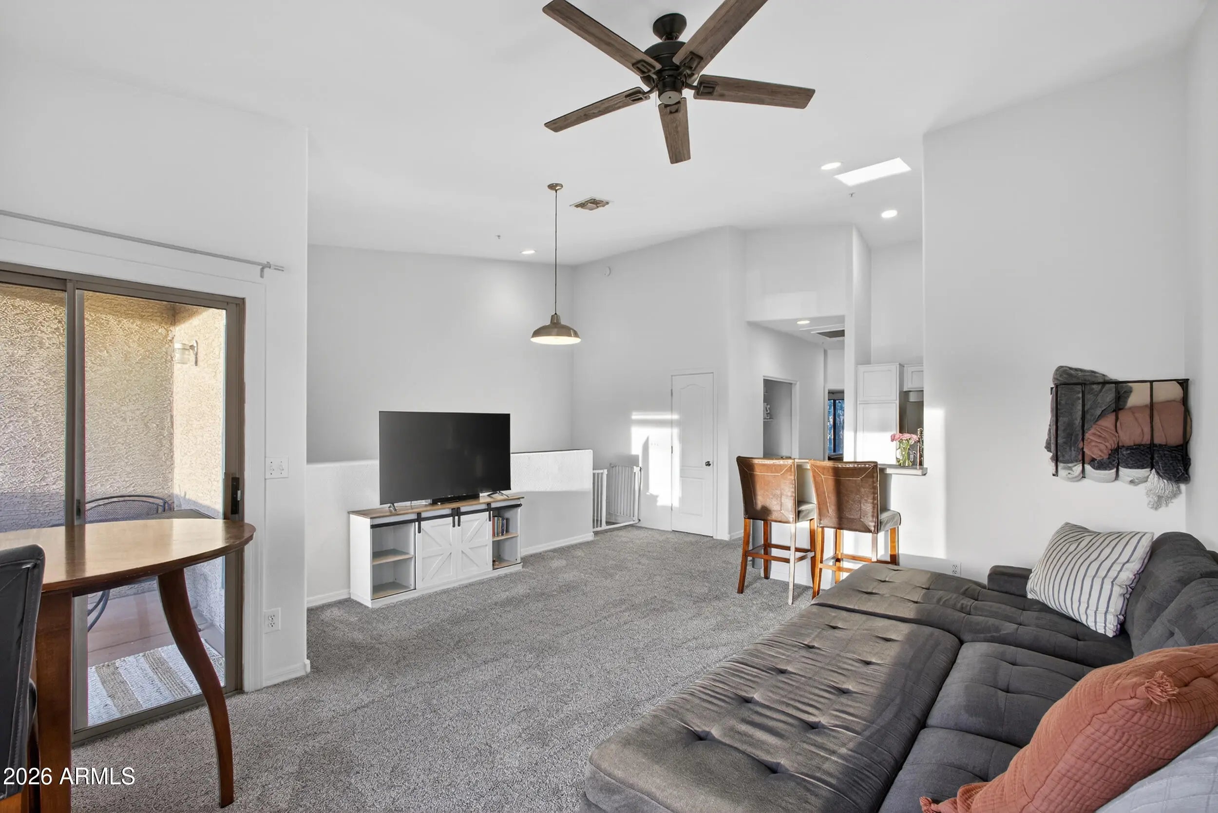 Photo of Listing #6970841