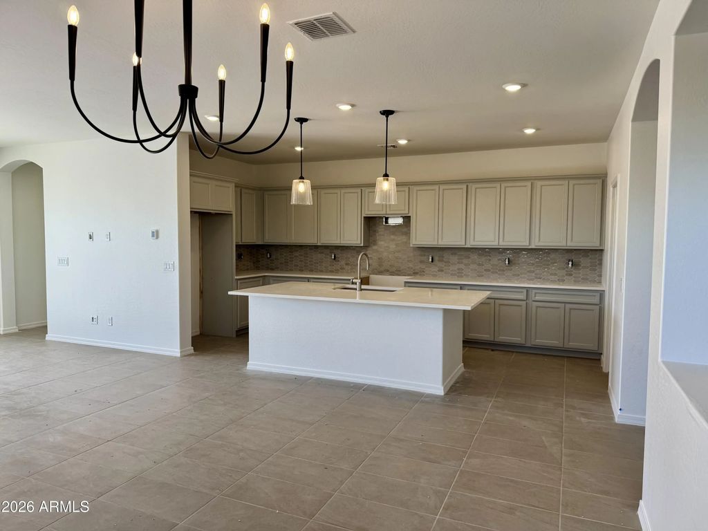 9955 W Pinchot Avenue, Avondale