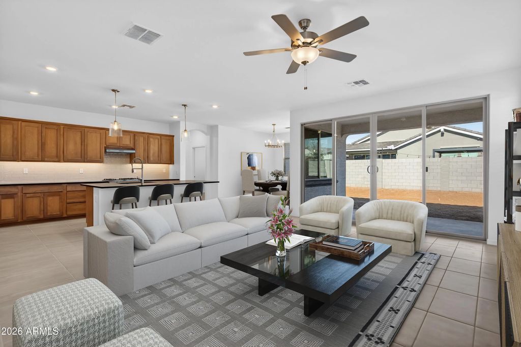 9964 W Pinchot Avenue, Avondale