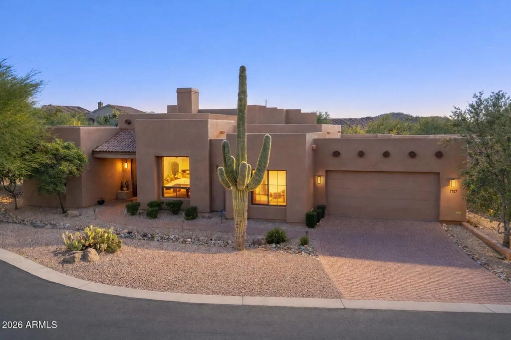 7417 E Sugarloaf Street, Mesa