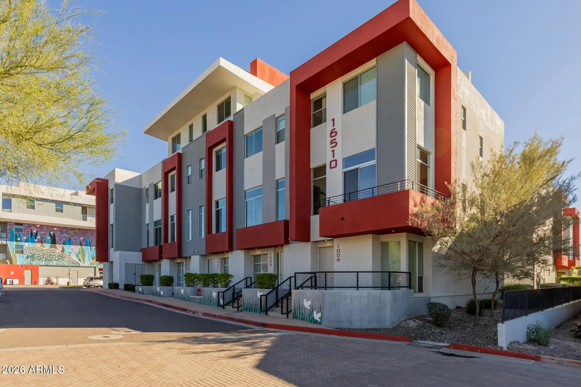 Photo of Listing #6972856