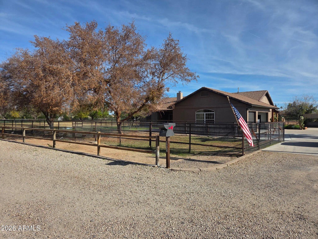 1657 S Vine Street, Chandler