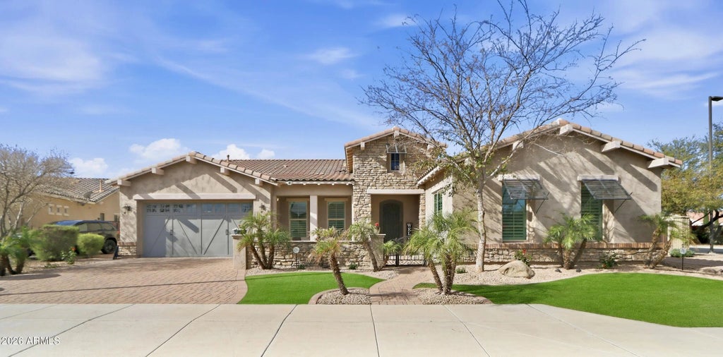 3472 S Pinnacle Drive, Chandler