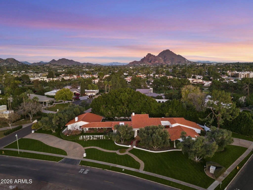 84 Biltmore Estates, Phoenix