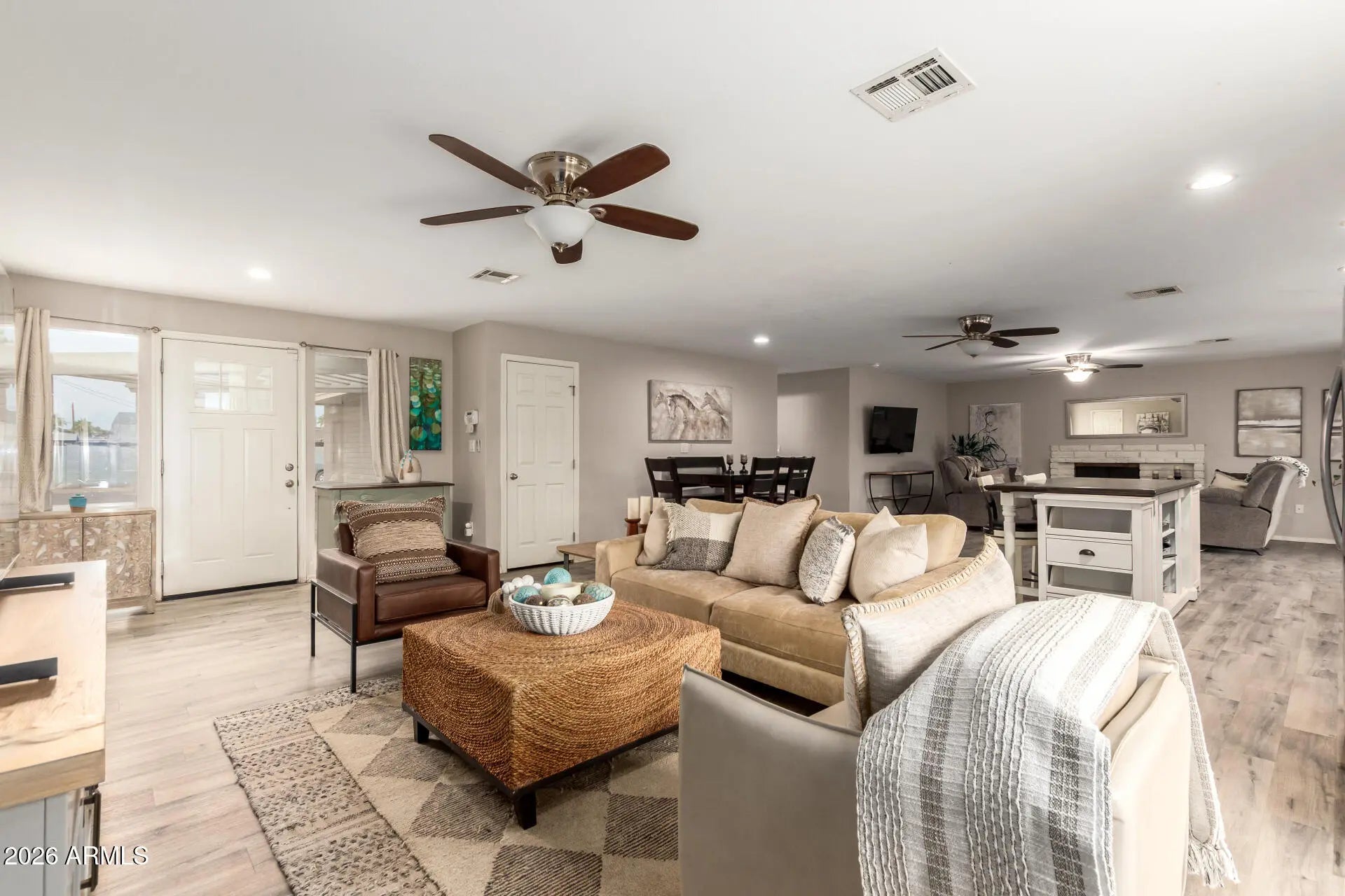 Photo of Listing #6974144