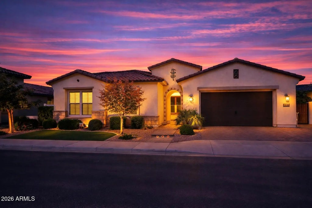 2110 E Aquarius Place, Chandler