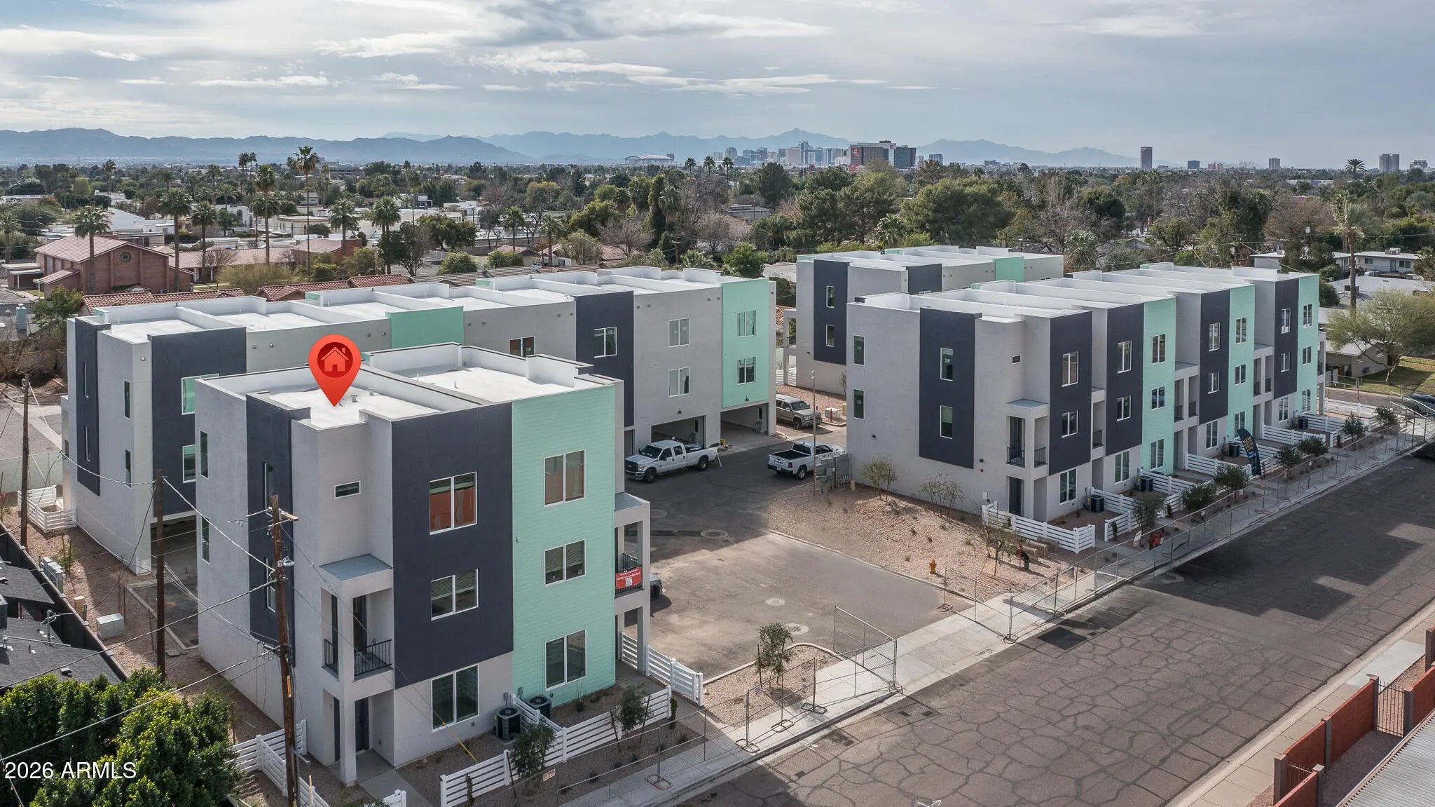 Photo of Listing #6975364