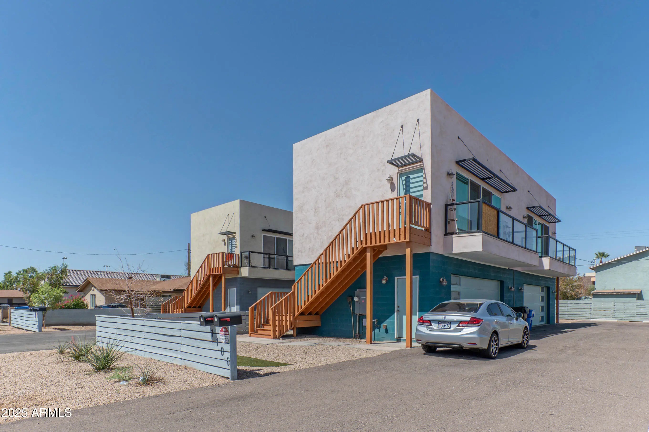 Photo of Listing #6971092