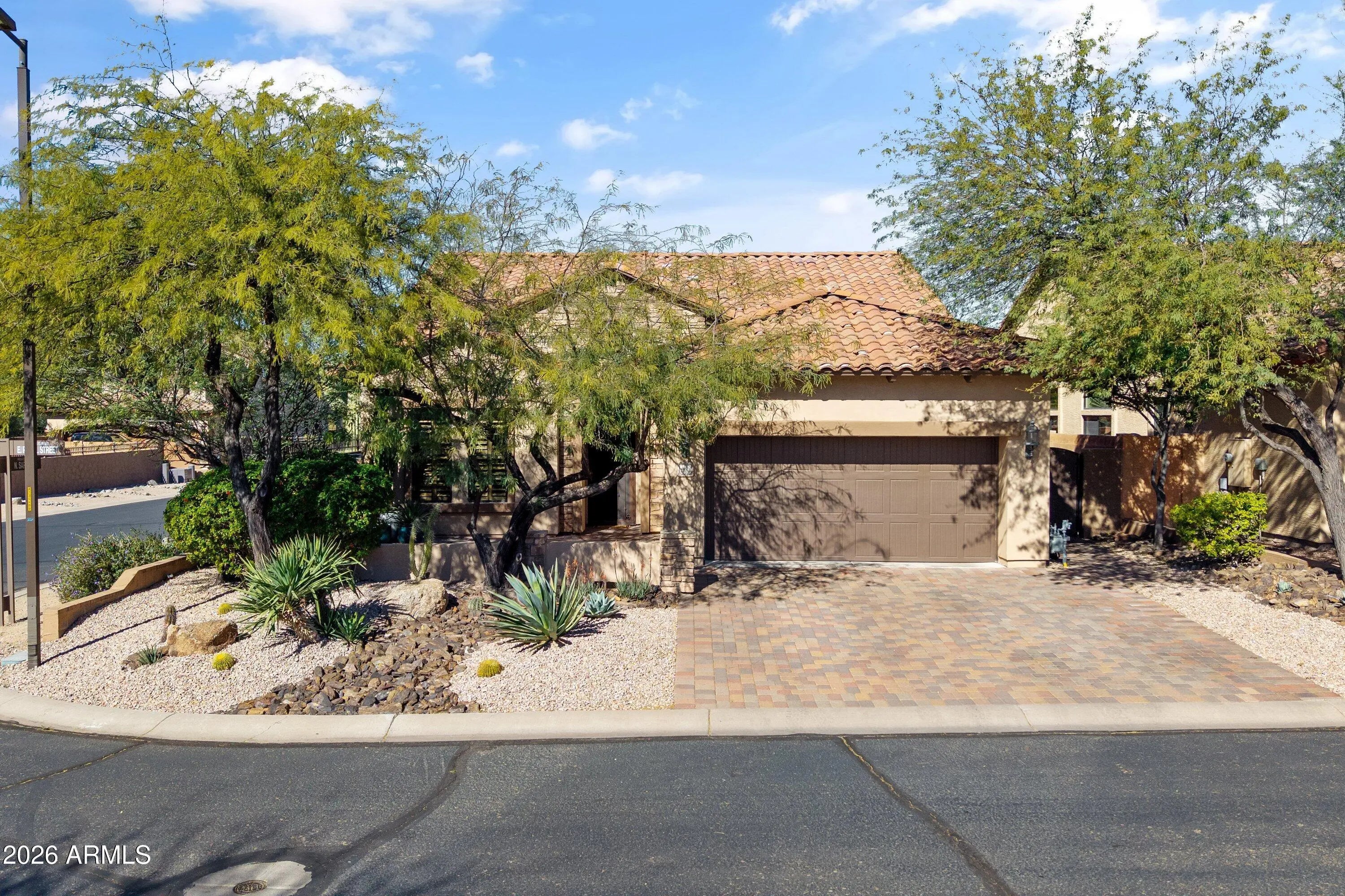 Photo of Listing #6972745