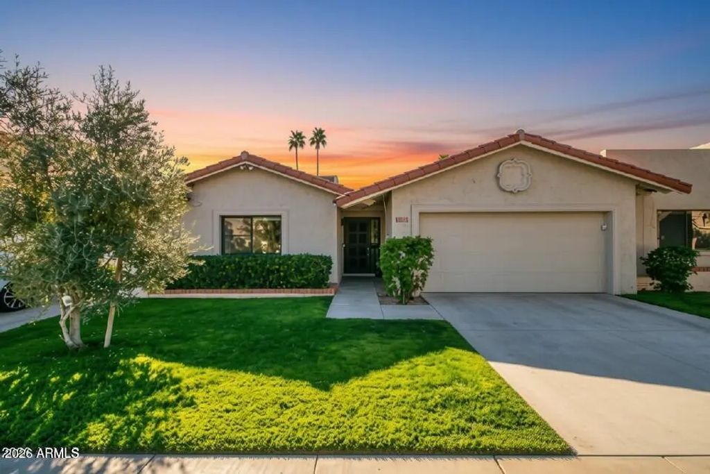 7631 E Medlock Drive, Scottsdale