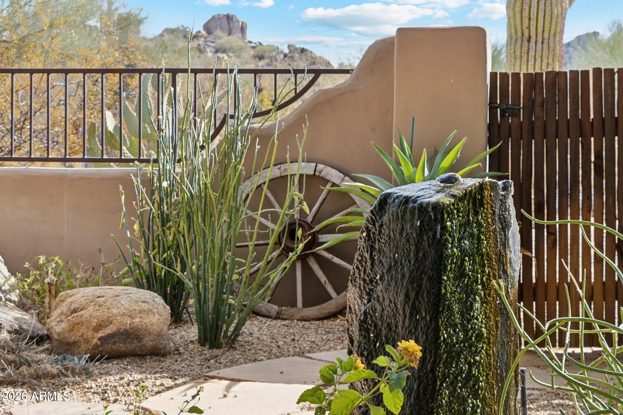 Photo of Listing #6972301