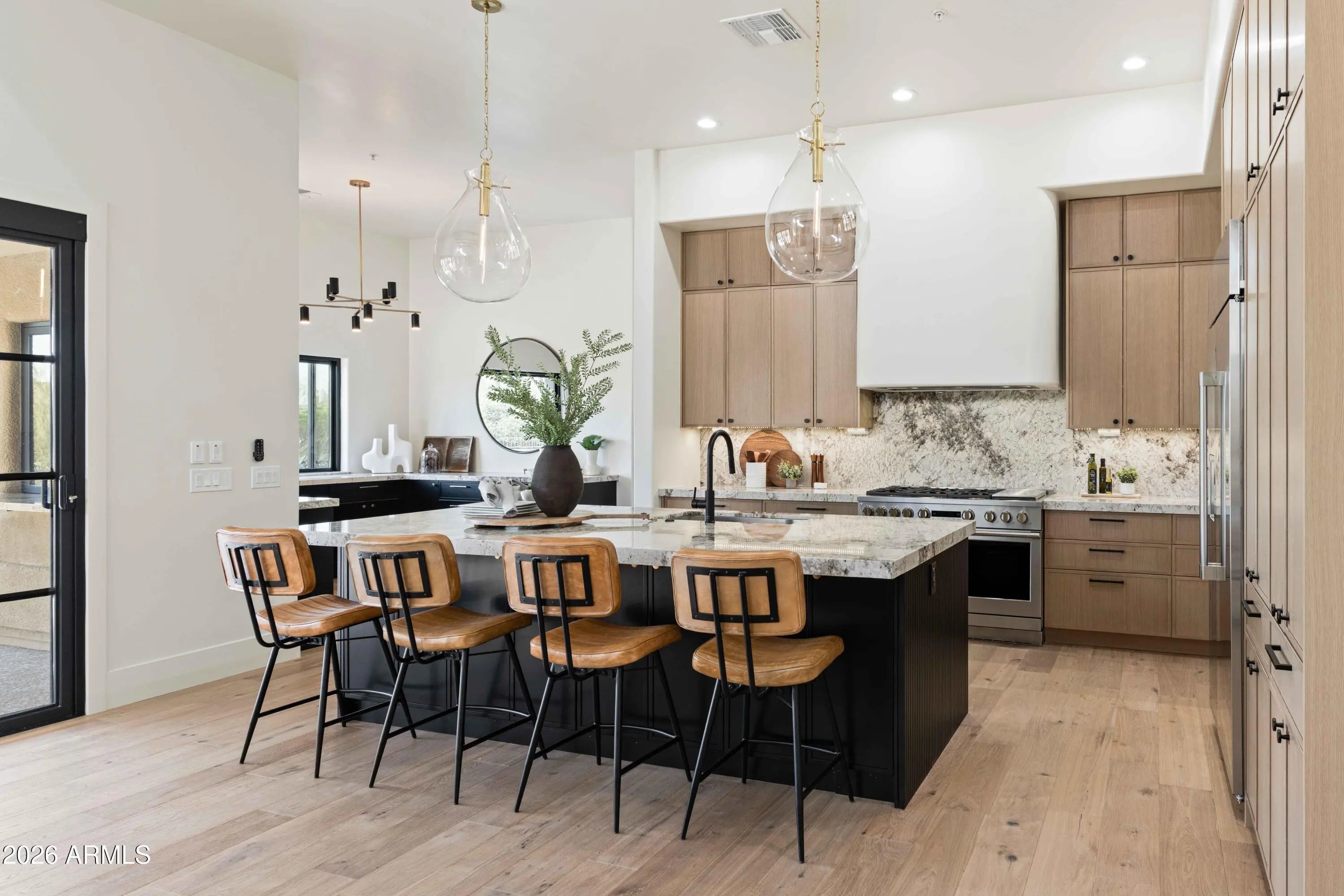 Photo of Listing #6998829