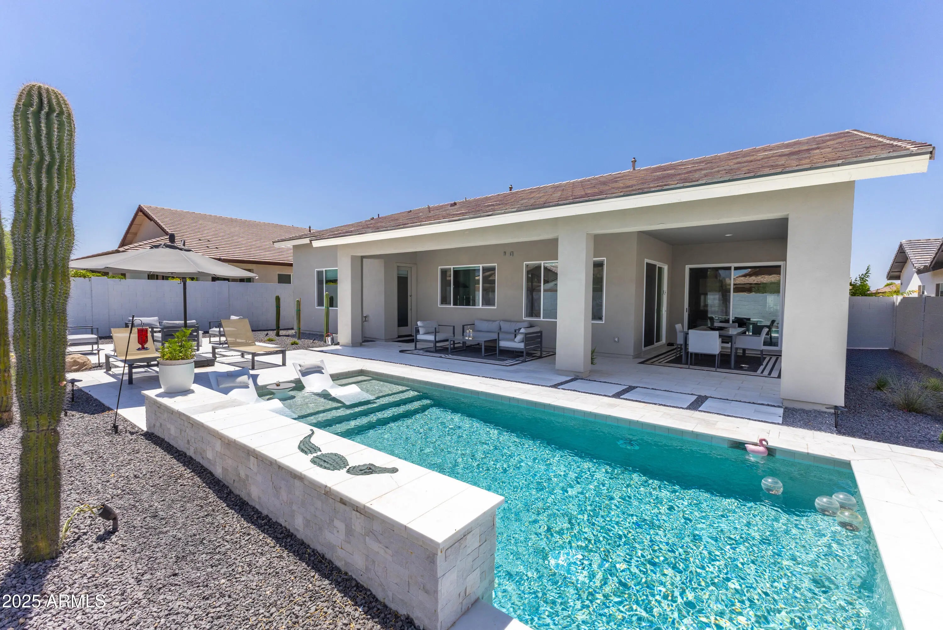 Photo of Listing #6971558