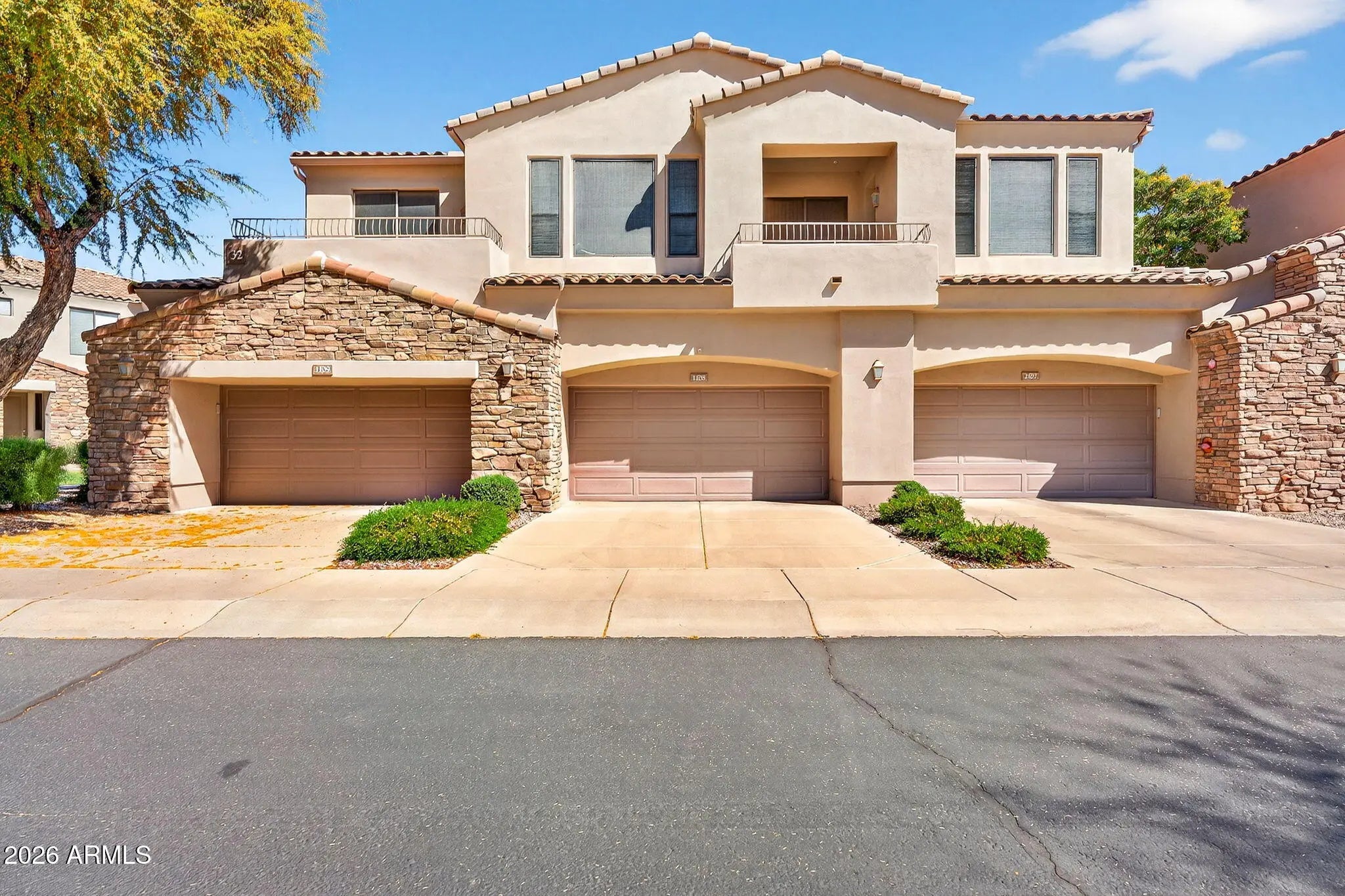 Photo of Listing #6972837