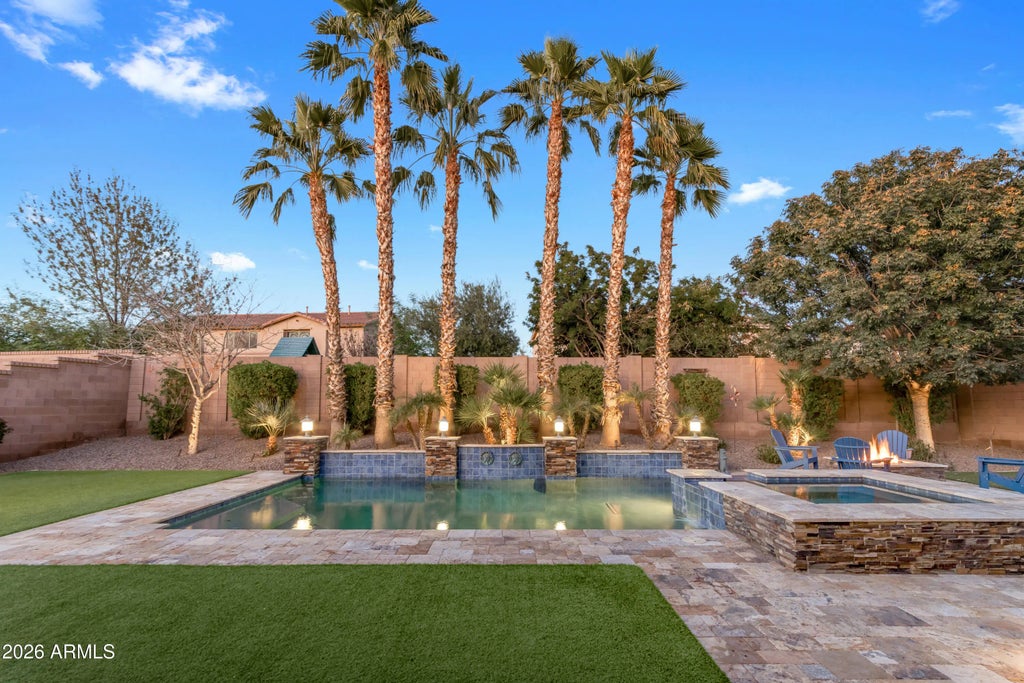 152 W Crescent Way, Chandler