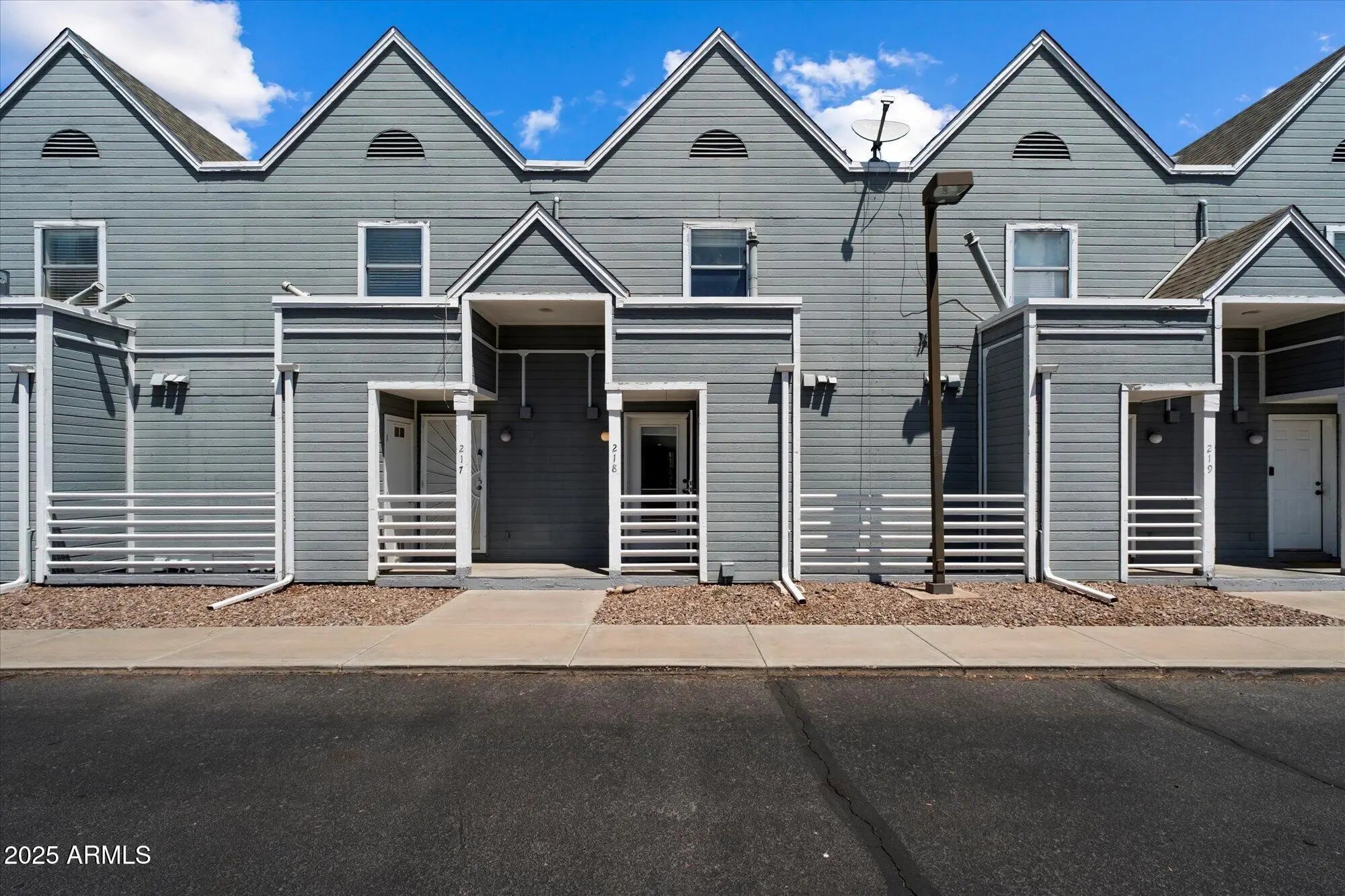 Photo of Listing #6973551