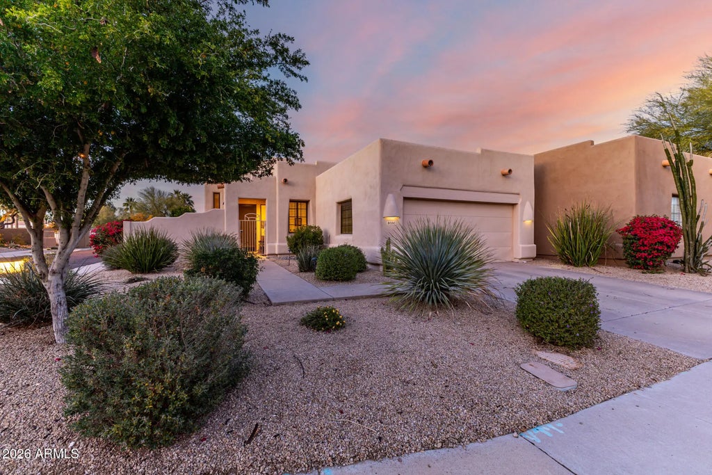 8330 E Pepper Tree Lane, Scottsdale