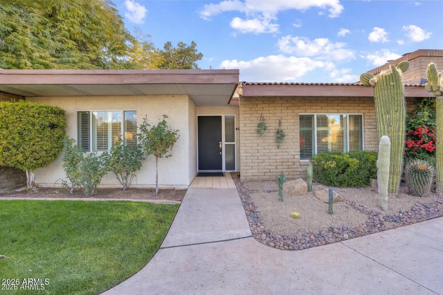 Photo of Listing #6971719