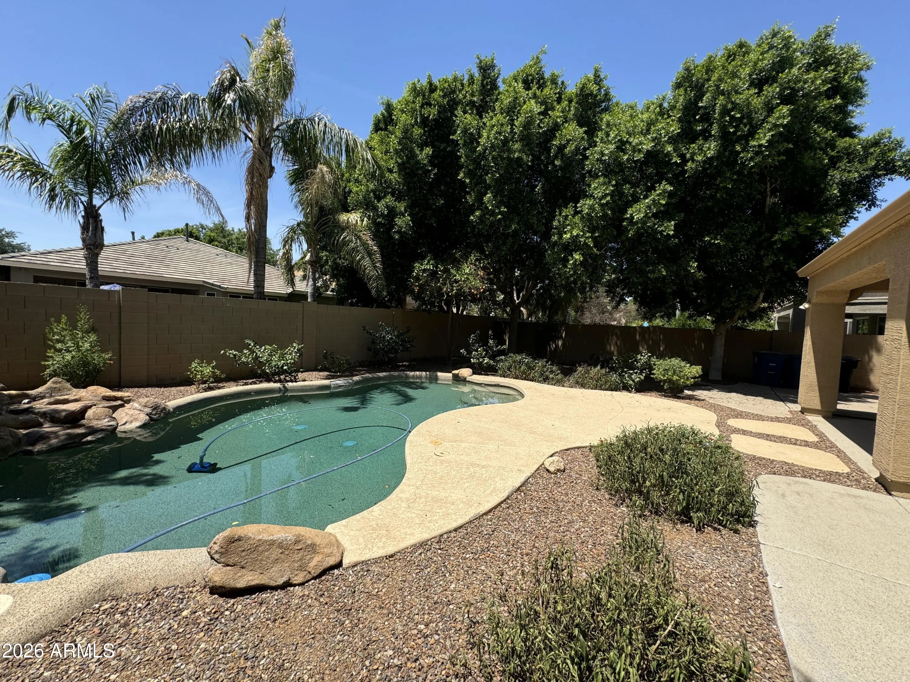 Photo of Listing #6971735