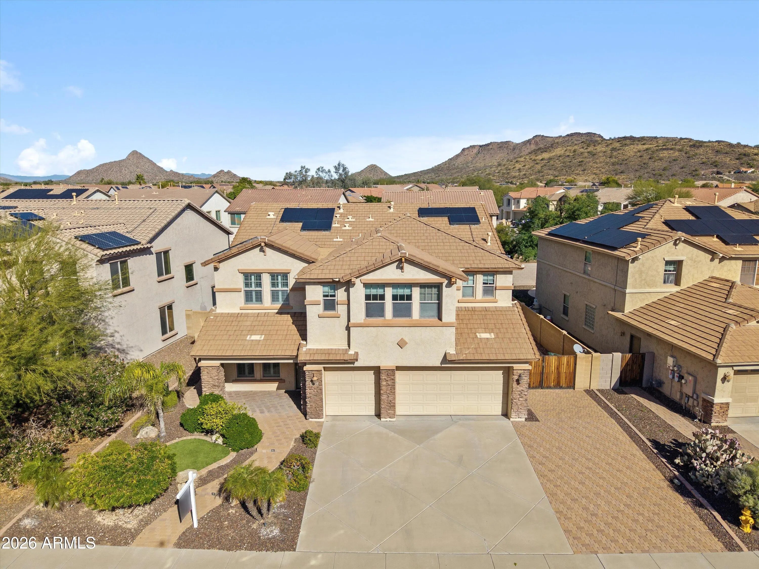 Photo of Listing #6971752