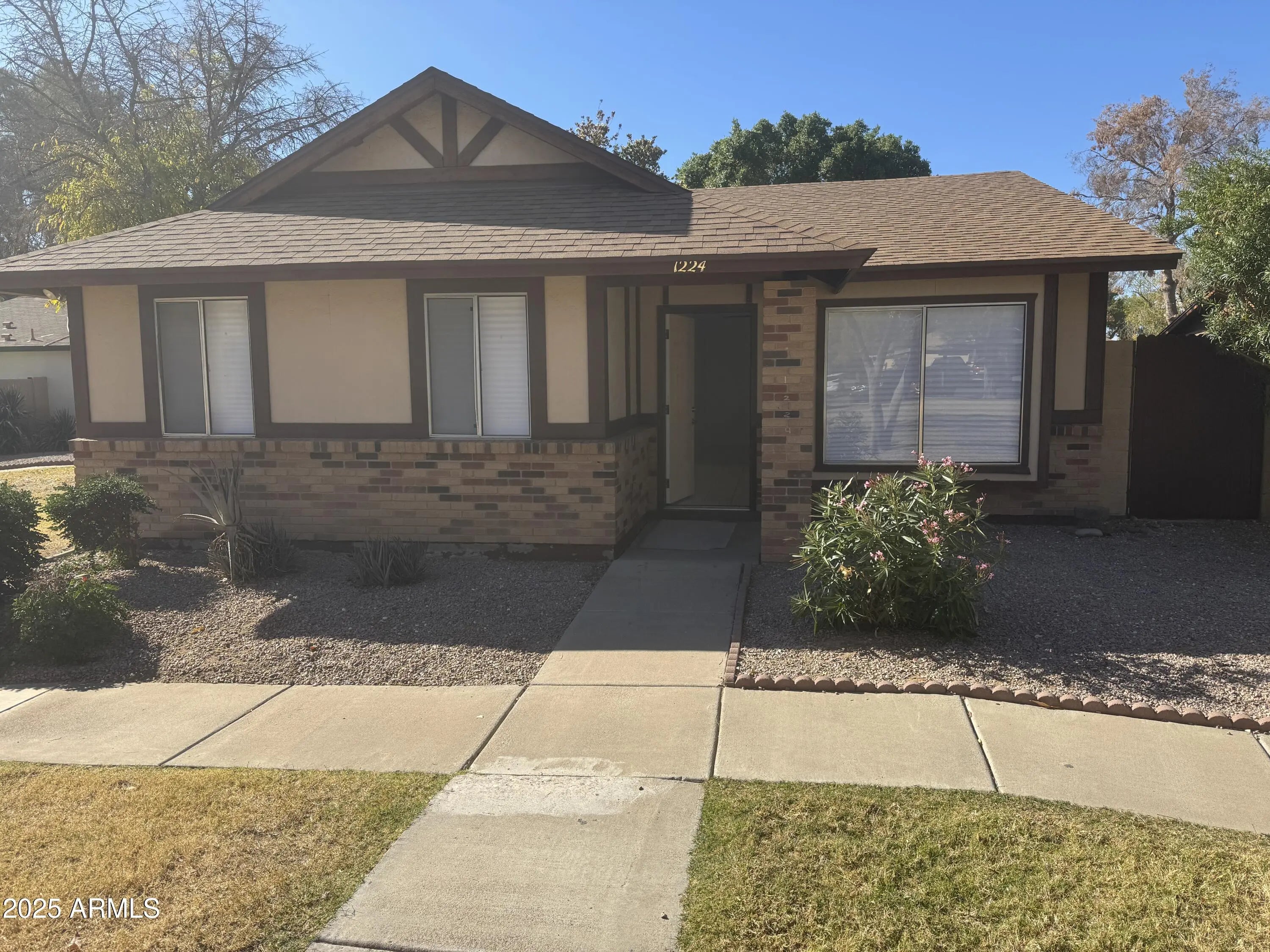 Photo of Listing #6971725