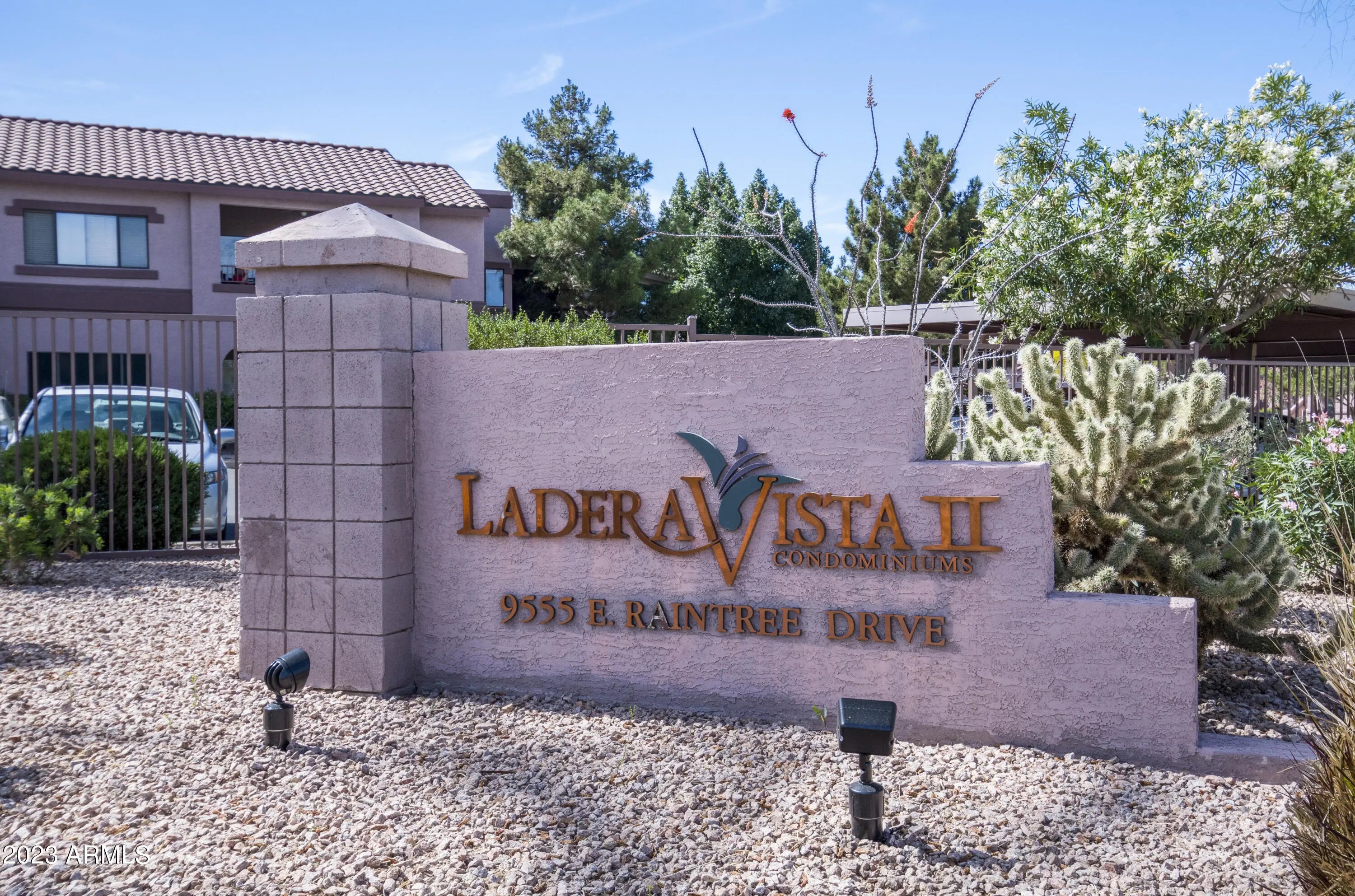 Photo of Listing #6973360