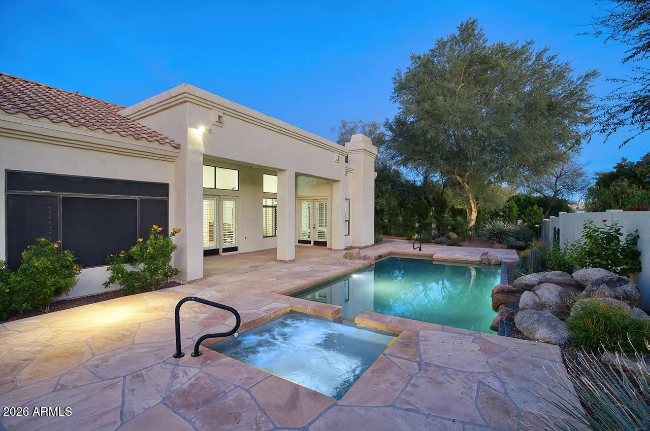 Photo of Listing #6971863