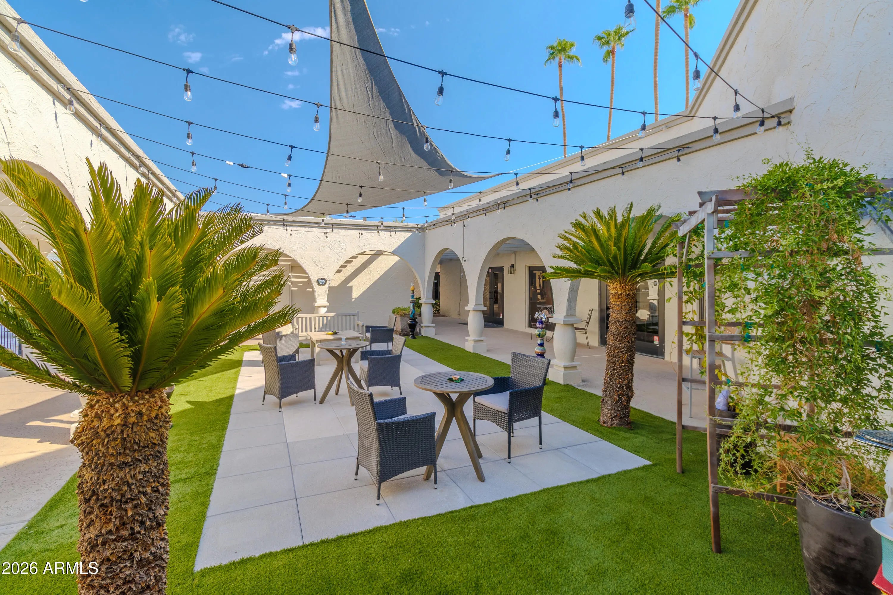 Photo of Listing #6972927