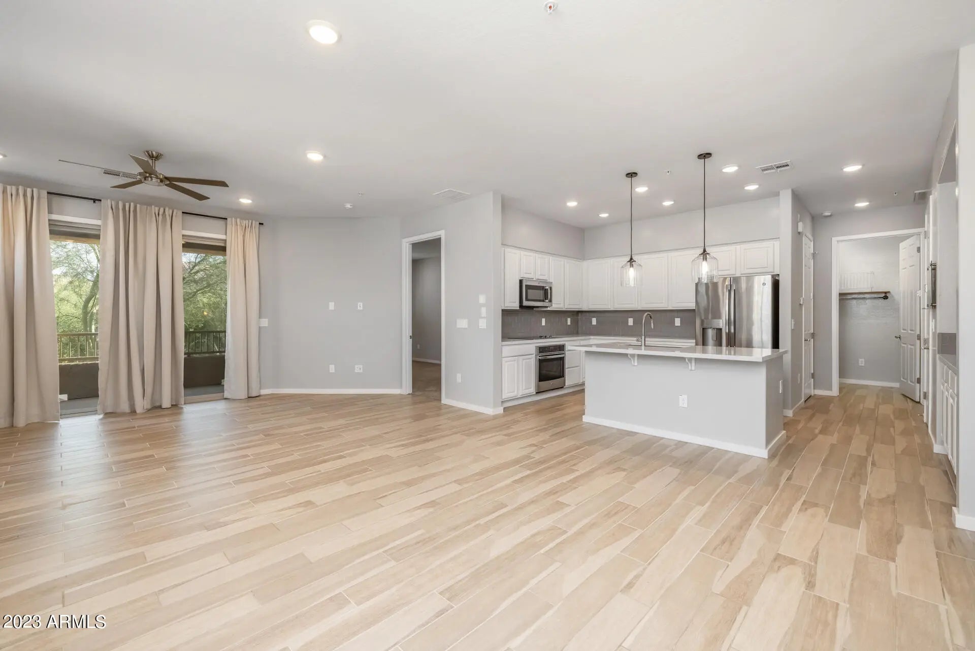 Photo of Listing #6974917