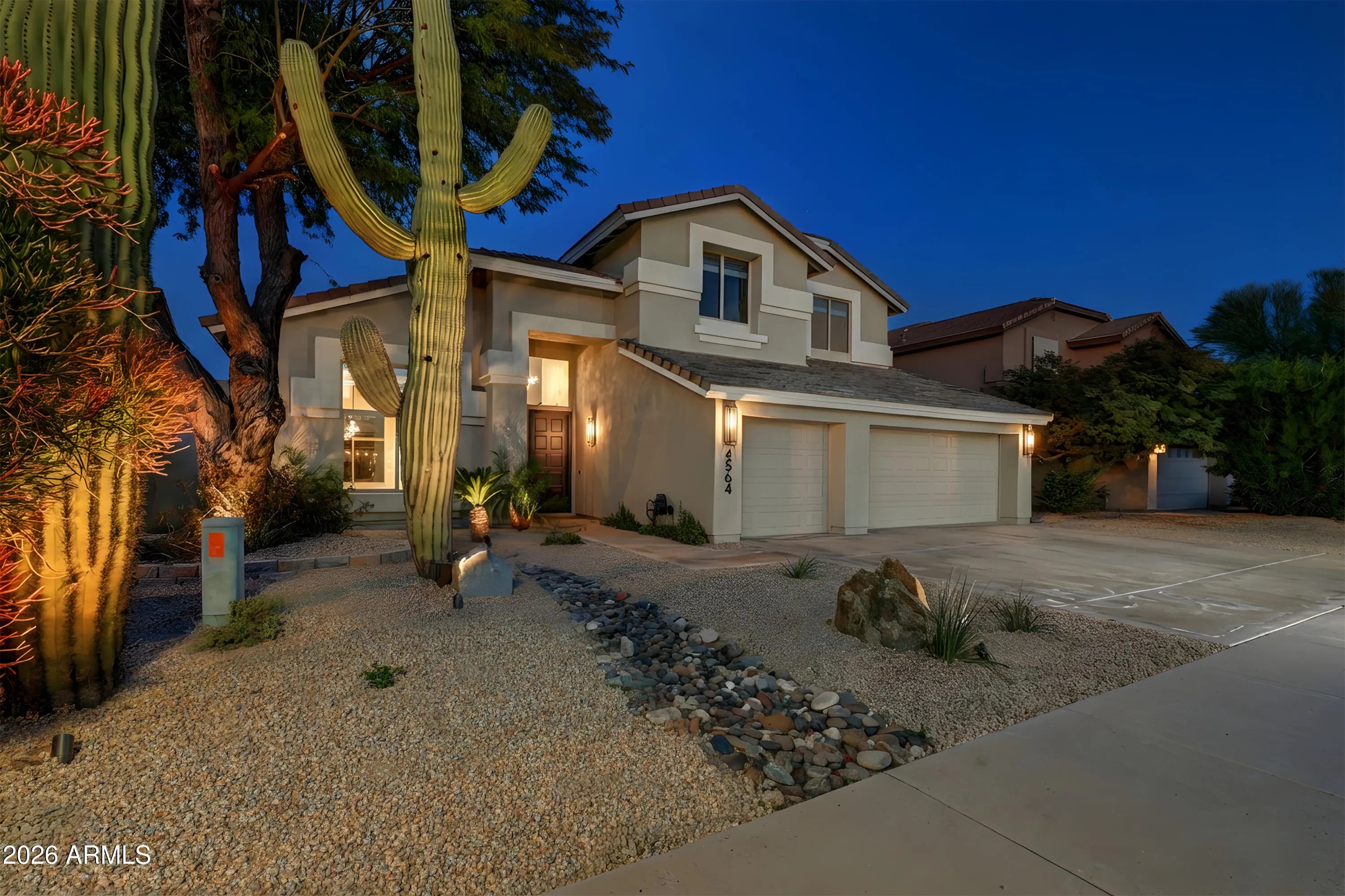 Photo of Listing #6973055